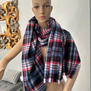 NWT Plaid Oversized Scarf/ Wrap